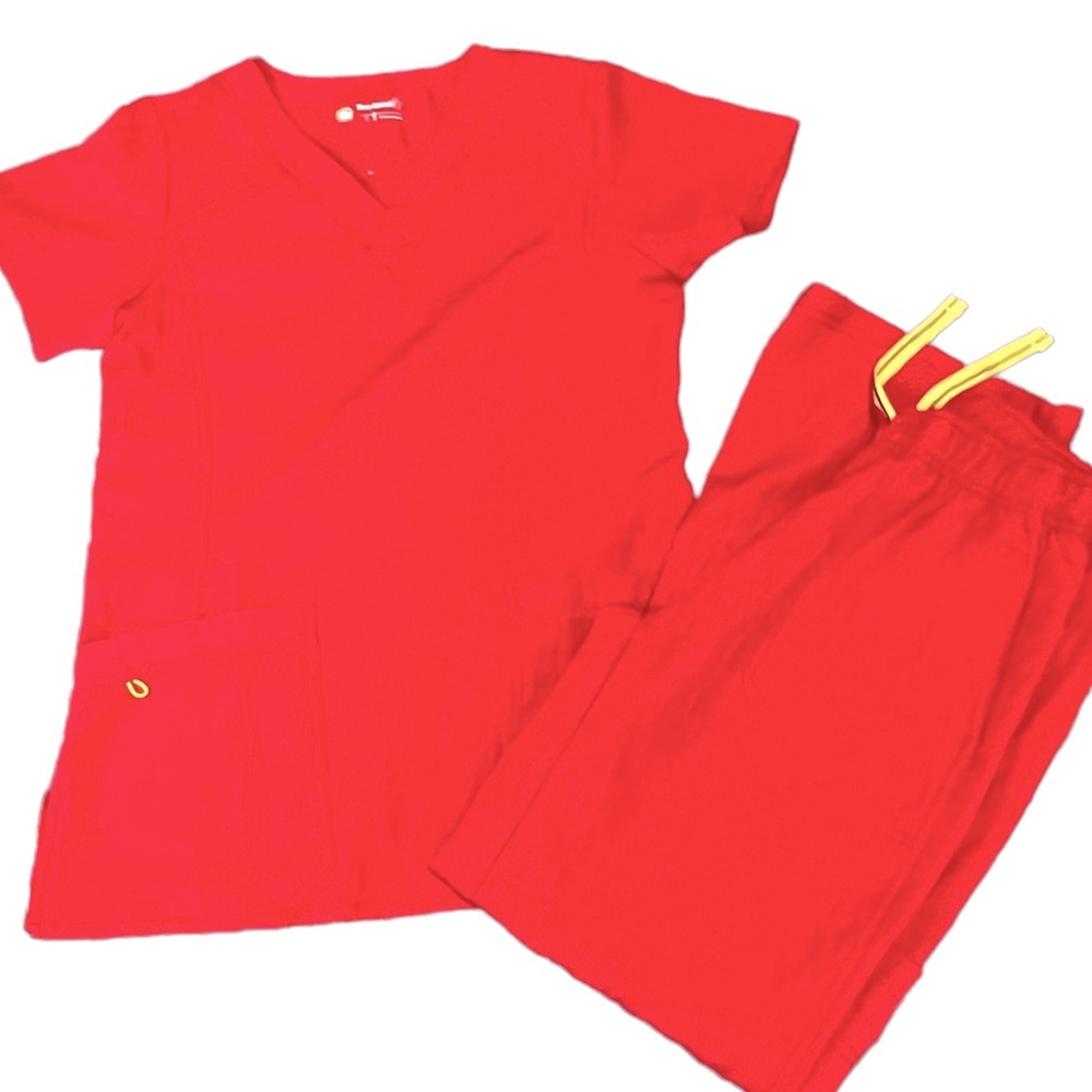 Wonderwink scrub set